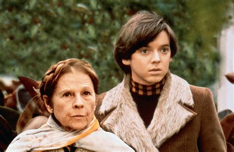 Harold und Maude – Eine liebesreiche Komödie mit düsterer Lebensfreude!